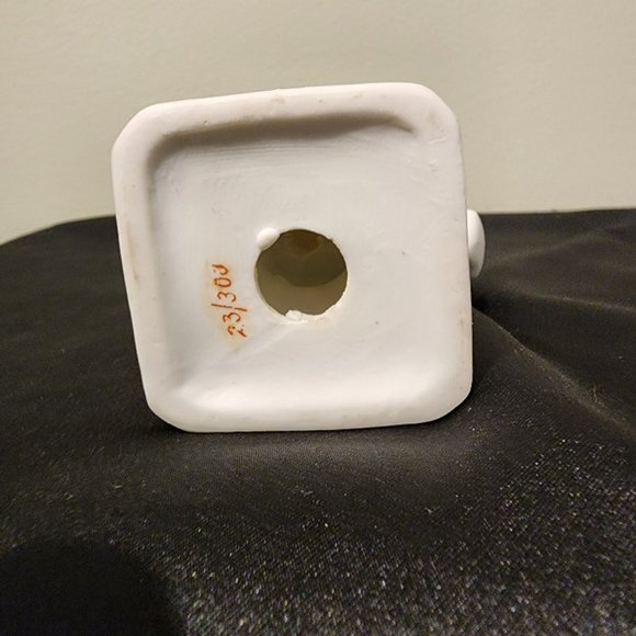 Vintage Diana of Versailles Porcelain Bust - Picture 6 of 9